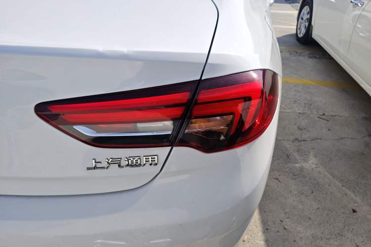 Used Buick Regal 2019 20T Elite Version China V Standard
