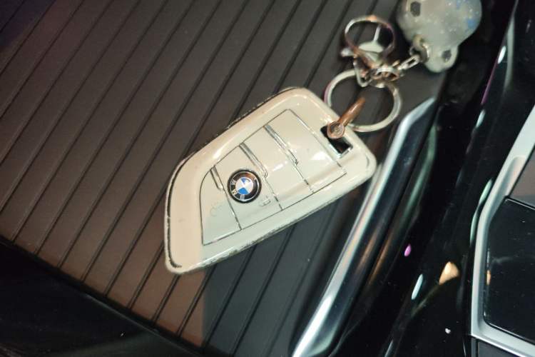 Used BMW X3 2022 Second Facelift xDrive30i Leading Edition M Night Sky Package
