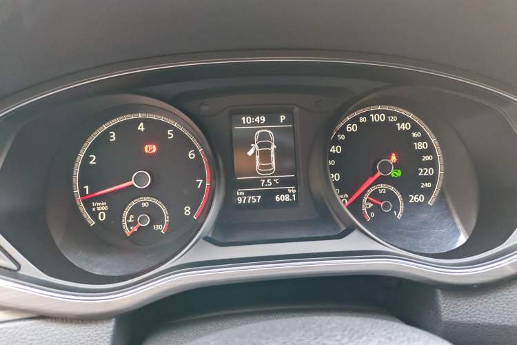 Used Volkswagen Passat 2017 330TSI DSG Luxury Edition Instrument Cluster