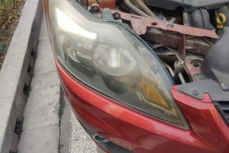 Used Ford Focus 2011 Hatchback 1.8L Automatic Fashion Edition