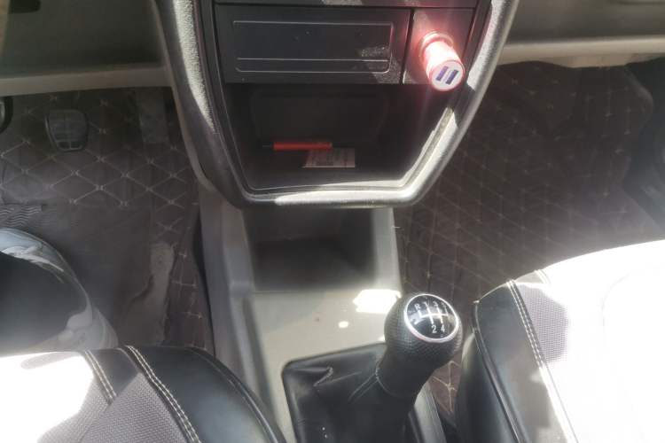 Used Volkswagen Jetta 2010 1.6L Partner
