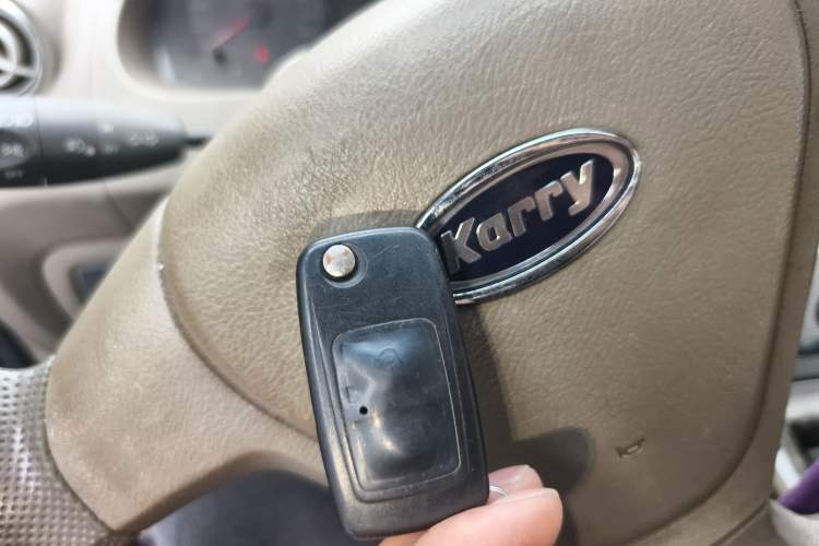 Used Karry Youya 2 2013 1.5L Comfort Model
