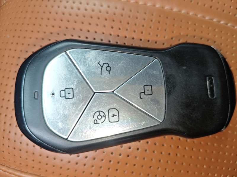 Used XPeng G9 2022 650 Performance Edition Max — 8