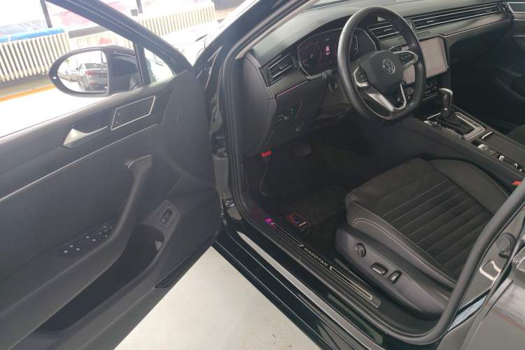 Used Volkswagen Magotan 2020 330TSI DSG Luxury Edition Driver Seat