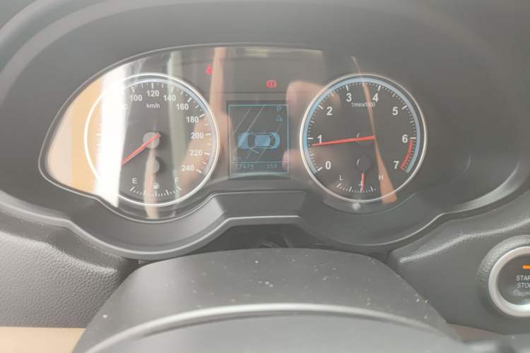 Used Brilliance V5 2012 1.6L Automatic Luxury Version