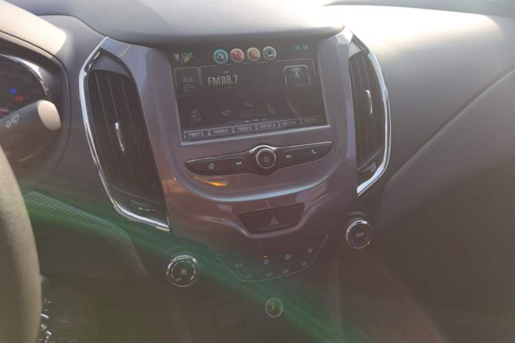 Used Chevrolet Cruze 2018 Redline 320 Automatic Pioneer Edition
