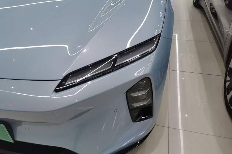 Used Nio ET5 2025 75 kWh
