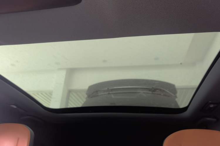 Used CHANGAN UNI-V 2022 1.5T Prestige Version Headliner