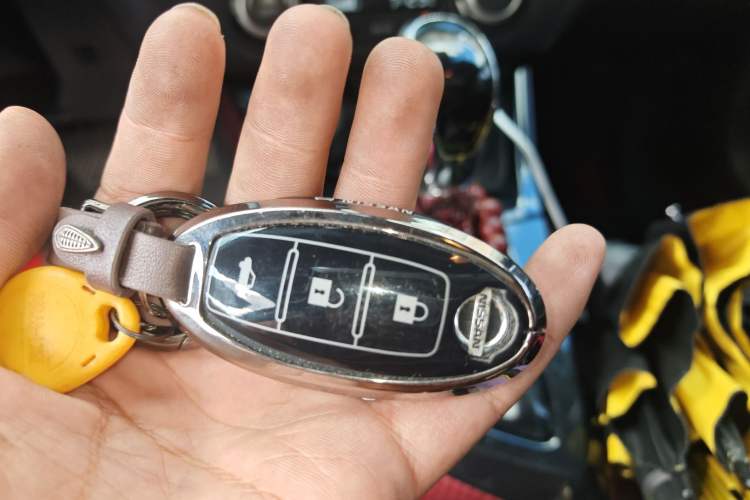 Used Nissan Lannia 2016 1.6L CVT High-Energy Version Vehicle Key