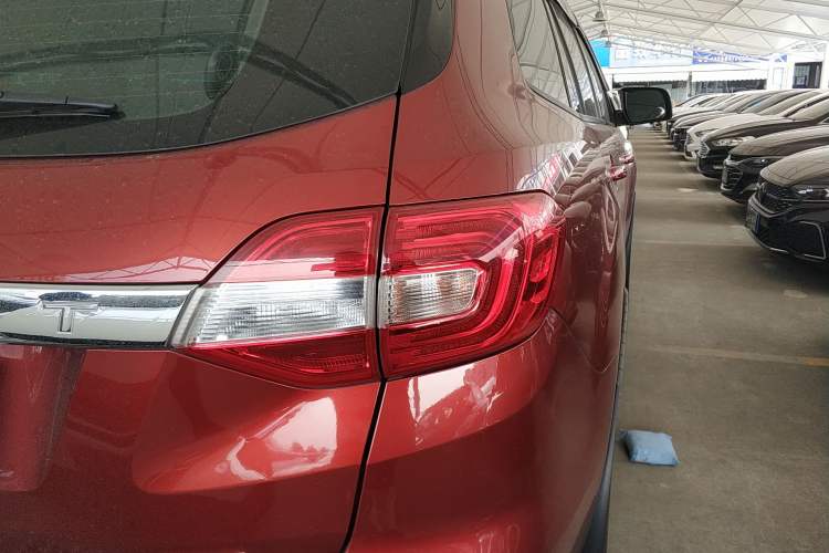 Used Ford Everest 2016 2.0T Gasoline Automatic 4x4 Luxury Edition