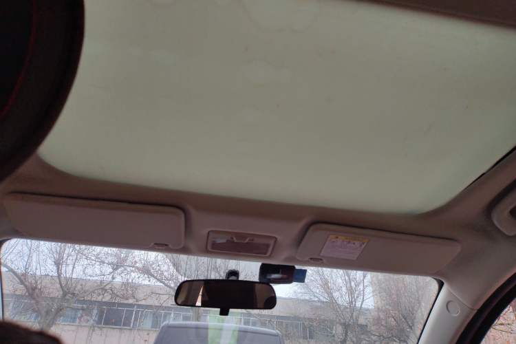 Used CHANGAN Benni 2014 1.4L IMT Luxury Model with Sunroof
