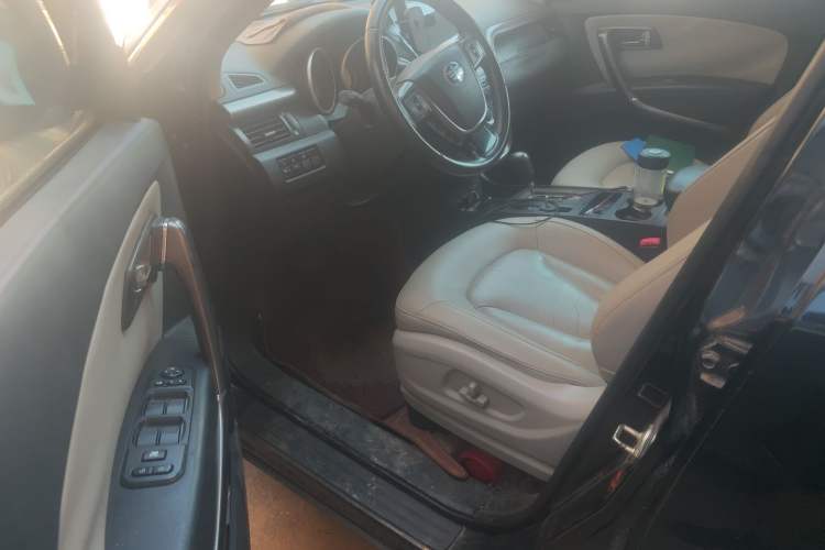 Used Bestune X80 2015 1.8T Automatic Luxury Model
