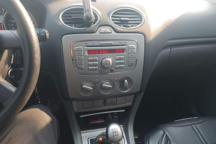 Used Ford Focus 2013 Hatchback Classic 1.8L Manual Base Model