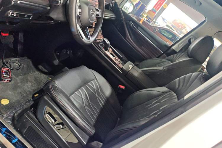 Used GAC Trumpchi M8 2024 Master Series 400T Prestige Edition
