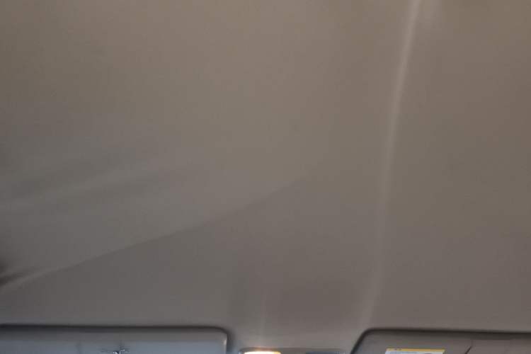 Used Haval H6 2012 1.5T Manual Two-Wheel Drive Elite Model Headliner