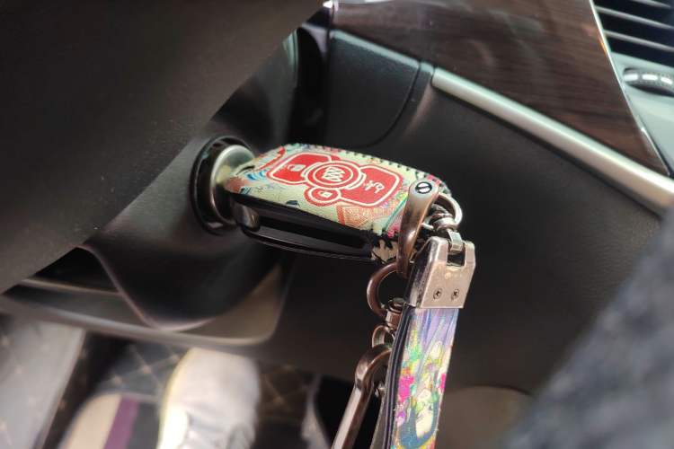 Used Buick Verano 2019 Sedan 20T Dual-Clutch Leading Model Vehicle Key