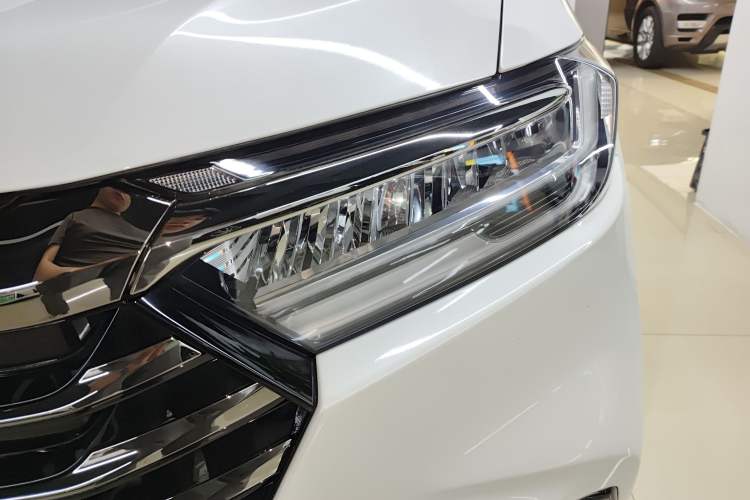 Used Honda Odyssey 2022 2.0L eHEV Sharp Enjoyment Edition Left Front Headlight