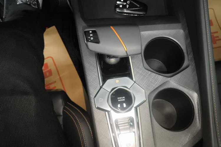 Used Changan UNI-V 2024 1.5T Prestige Edition
