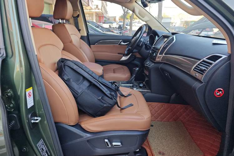 Used Haval H9 2015 2.0T Four-Wheel Drive Luxury 7-Seater