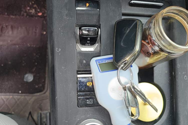 Used Volkswagen Tavendor 2024 380TSI All-Wheel-Drive R-Line Cruise Premium Edition
