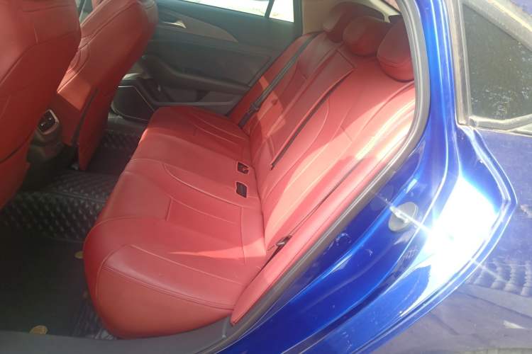 Used Hongqi H5 2022 Classic Model Facelift 1.5T DCT Qiyun Edition Left Rear Seat