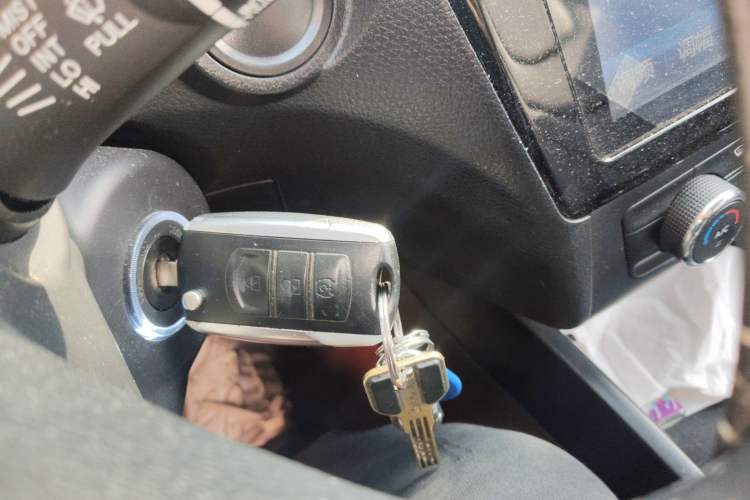 Used Dongfeng Fengon 580 2021 ☆ Star Edition 1.8L Manual Elite Version Vehicle Key