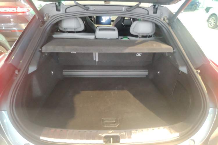 Used Zeekr 001 2022 Ultra-Long Range Dual-Motor YOU Version
