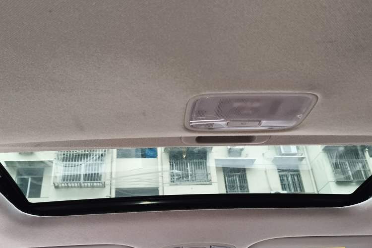 Used Hyundai Celesta 2017 1.6L Manual Enjoyment Edition GLS