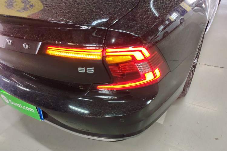 Used Volvo S90 2023 B5 Zhiyuan Luxury Edition
