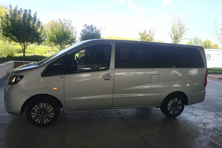 Used JAC Refine M3 2023 PLUS 1.5T 5/7-seat Classic Edition