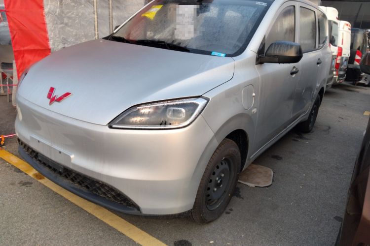 Used Wuling Hongguang New Energy 2024 All-Electric Model 300KM Practical Version