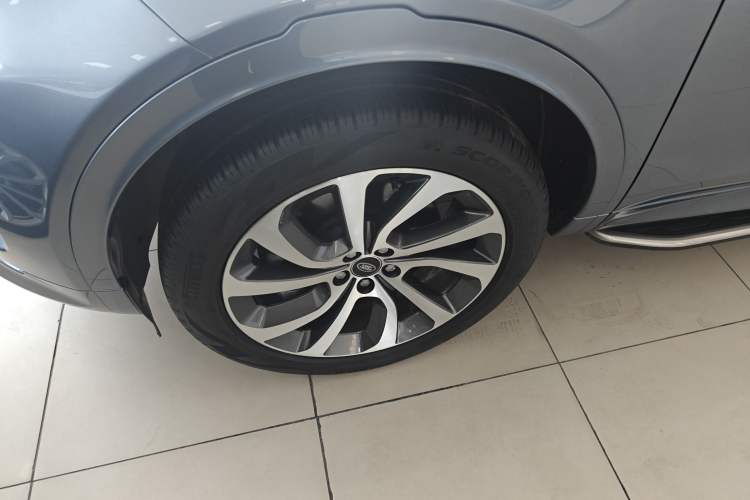 Used Land Rover Discovery Sport 2022 Revised Version 249 PS R-Dynamic S Performance Edition 5 Seats