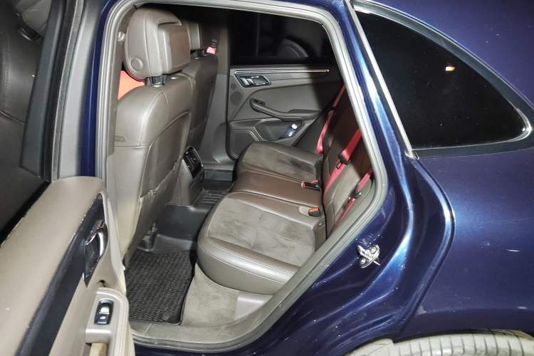 Used Porsche Macan 2016 Macan 2.0T