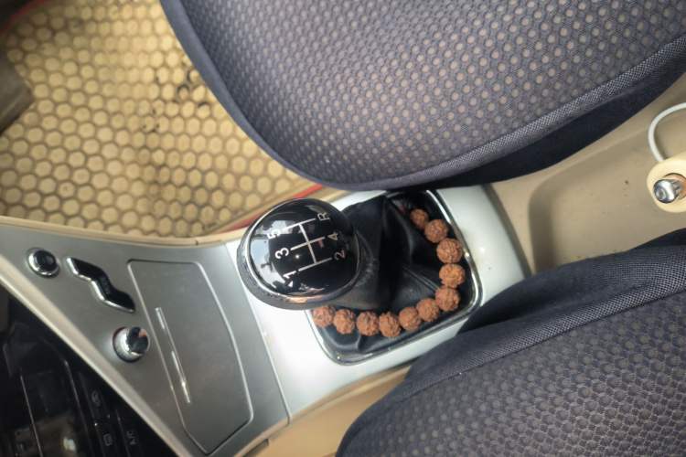 Used Great Wall C30 2013 New Vision Edition 1.5L Manual Fashion Model Gear Lever