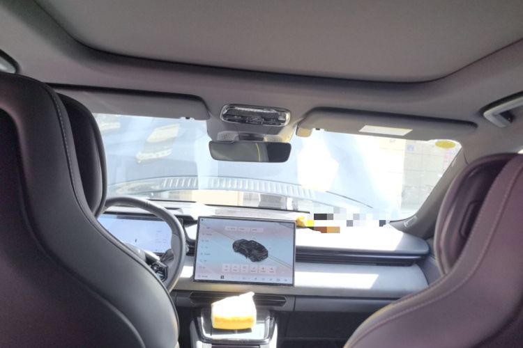 Used Lynk & Co 08 EM-P 2023 120km Long-Range Halo
