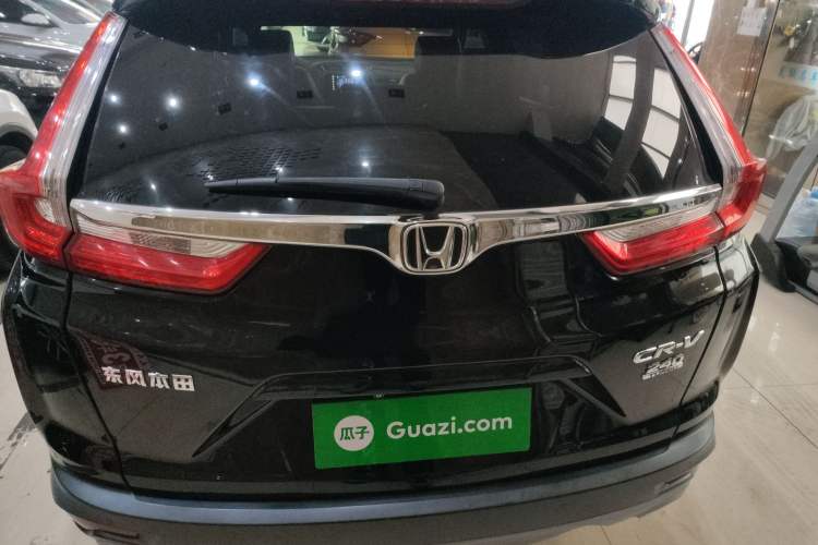 Used Honda CR-V 2017 240TURBO CVT Front-Wheel Drive Fashion Edition
