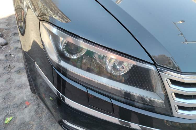 Used Volkswagen Phaeton 2011 3.6L V6 5-Seater Extended Comfort Version
