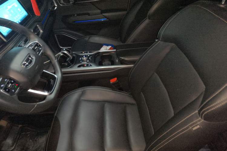 Used Geely Auto Haoyue 2020 1.8TD DCT Flagship 7-Seater
