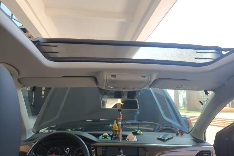 Used Volkswagen Tharu 2021 280TSI Two-Wheel-Drive Luxury Plus Edition
