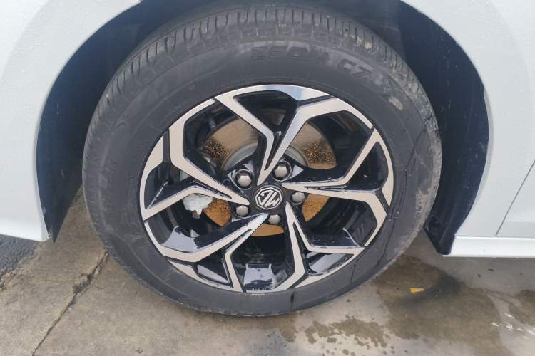 Used MG 5 2021 180 DVVT CVT Youth Luxury Edition