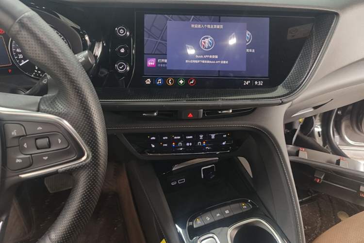 Used Buick Envision 2020 Encore S 652T Four-Wheel Drive Luxury Model
