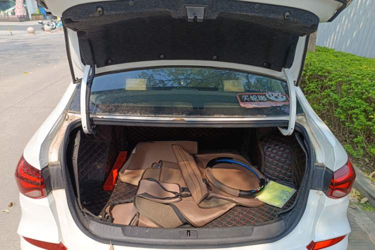 Used Chevrolet Monza 2020 320 Automatic Enjoyment Edition
