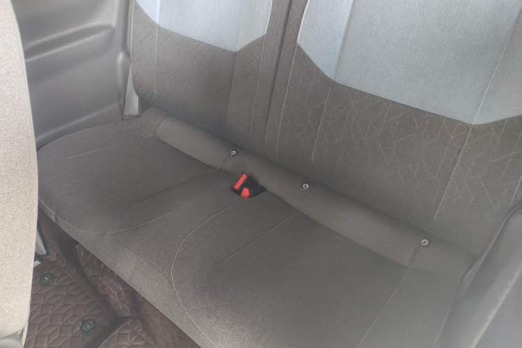 Used Geely Galaxy Panda 2023 Panda Mini 200km Endurance Bear
