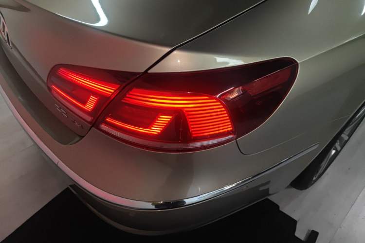 Used Volkswagen FAW-Volkswagen CC 2015 2.0 TSI Luxury Model
