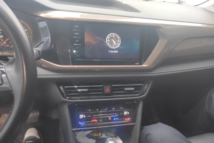 Used Volkswagen Tharu 2021 280TSI Two-Wheel Drive Comfort Edition Audio And AC Panel