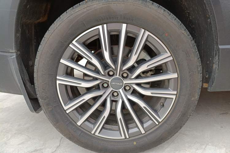 Used JETOUR X90 PLUS 2024 1.6TD DCT Family Fun Edition 5 Seats
