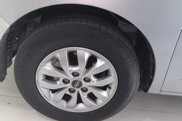 Used JAC Refine E4 2024 Revised Elite Edition