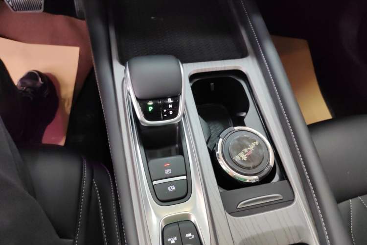 Used Chery Arrizo 8 2024 1.6T DCT Smart Gear Lever