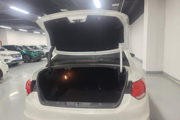 Used Citroen C4L 2014 1.8L Intelligent Drive Automatic Dynamic Model Trunk