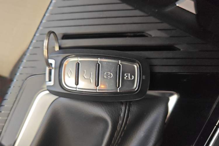 Used Baojun RM-5 2019 1.5T CVT 24-Hour Online Luxury Version 7 Seats